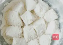 Illustration of how to make crispy fried fresh milk 4