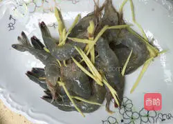 Illustration of how to make fried anchovies 3