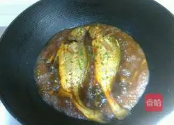 Illustration of Braised Yellow Croaker 6