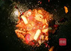 Illustration of how to cook twice-cooked pork with green onions 10