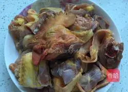 Illustration of how to make chicken stewed with mushrooms 1