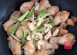 Taiwanese Rice Wine Braised Chicken | Rice Killer Recipe Illustration 11