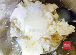 Illustration of how to make orange mashed potatoes 3