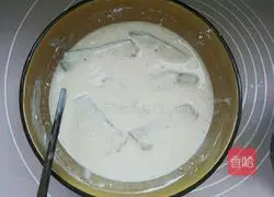 Illustration of how to make crispy dry-fried hairtail 10