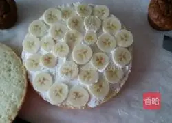 Monkey Cream Cake Recipe Illustration 8