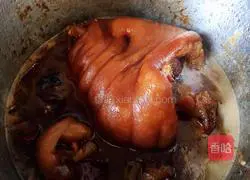 Illustration of how to make pork elbows in sauce 8