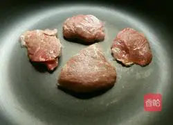 Illustration of how to make spaghetti (pan-fried beef short ribs with red sauce) 4