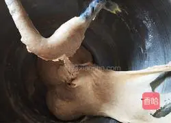 Illustration of how to make rye bacon cheese bread 6