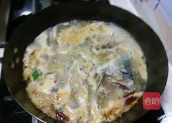 Illustration of how to make boiled fish (slightly spicy) 14