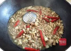 Illustration of how to make diced mutton stew in northern Shaanxi 7