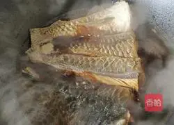 Like a fish in water | Illustration of how to cook braised water 9