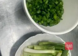 Illustrations of how to make fortune chicken 2