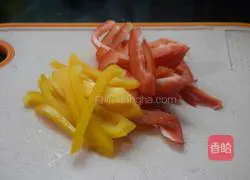 Quinoa, Shrimp and Vegetable Salad Recipe Illustration 5