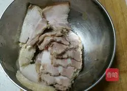 Illustration of how to make fried dough sticks and twice-cooked pork 1