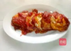 Illustration of how to make poached eggs with tomato sauce 13