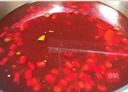 Illustration of how to make spicy seafood with spicy sauce 8 