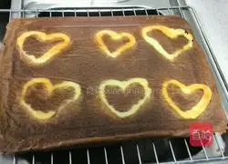 Chocolate Cake Roll Recipe Illustration 15