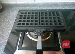 Illustration of how to make waffles 7