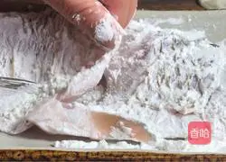 Illustration of how to make crispy fish with chopped pepper 4