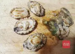 Illustration of how to make abalone fish maw soup 7
