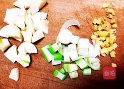 Illustration of how to make Kung Pao Chicken 5