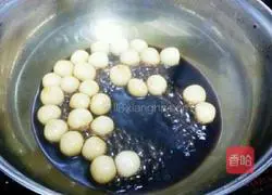 Illustrations of how to keep sugar out 10