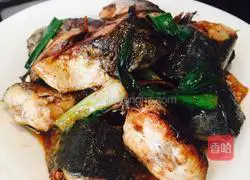 Illustration of how to make salty Spanish mackerel 7