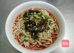 Illustration of how to make Sichuan dandan noodles 5