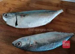 Fried pond fish Illustration of how to do it 1