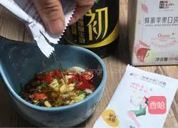 Illustration of how to cook crabs 9