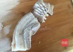 Illustration of homemade twice-cooked pork 7