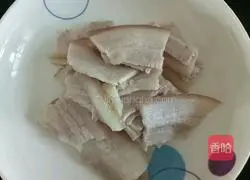 Illustration of how to make twice-cooked pork by old farmers 1