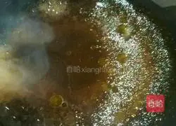 Illustration of how to make pot-roasted pork with tomato sauce 7