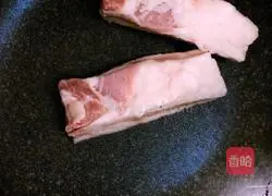 Illustration of how to make twice-cooked pork with soy sauce 2