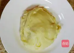 Illustration of how to make mashed potatoes with green pepper meat sauce 1