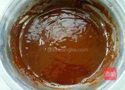 Chocolate Cream Cake Roll Recipe Illustration 4