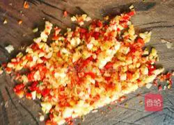 Illustration of how to make cold crucian carp (oil-free version) 9