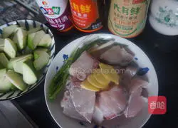 Chongming green eggplant stewed fish recipe 1