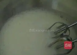 Chocolate Cream Cake Roll Recipe Illustration 5 