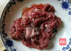 How to make wild pepper beef Illustration 1