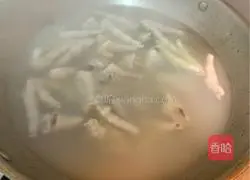 Illustration of how to make meat crab pot 2