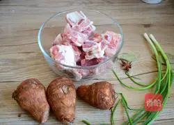 Illustration of braised taro ribs 1