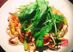 Illustration of how to make squid pasta 11