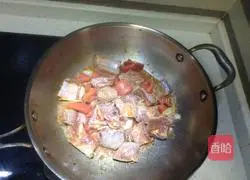 Illustration of how to make pork ribs in tomato sauce 4