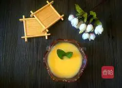 Illustration of how to make cornmeal batter 4