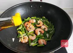 # Northeast# Fried garlic sprouts with shrimps illustration 6