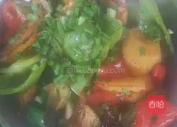 Illustration of how to make spicy ground three delicacies 6