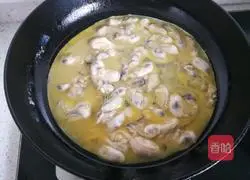 Illustration of how to make scrambled eggs with oysters 7