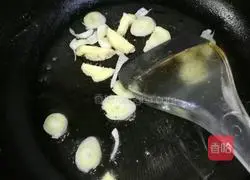 Illustration of three cups of hairtail 6