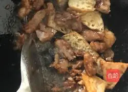 Illustration of how to make stir-fried bean sprouts with meat (no onions, ginger and garlic version) 6